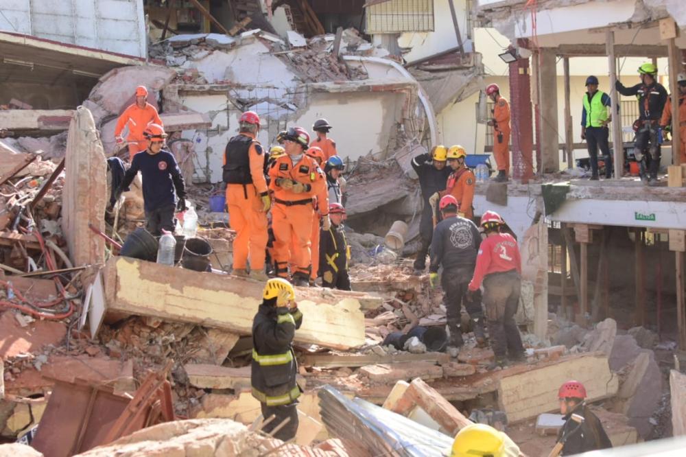 Vecinos de Villa Gesell rendirán homenaje a los bomberos de la ciudad