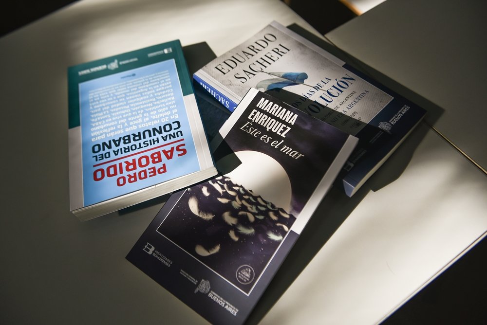 Qué dijo Educación sobre los libros que generaron polémica por su contenido