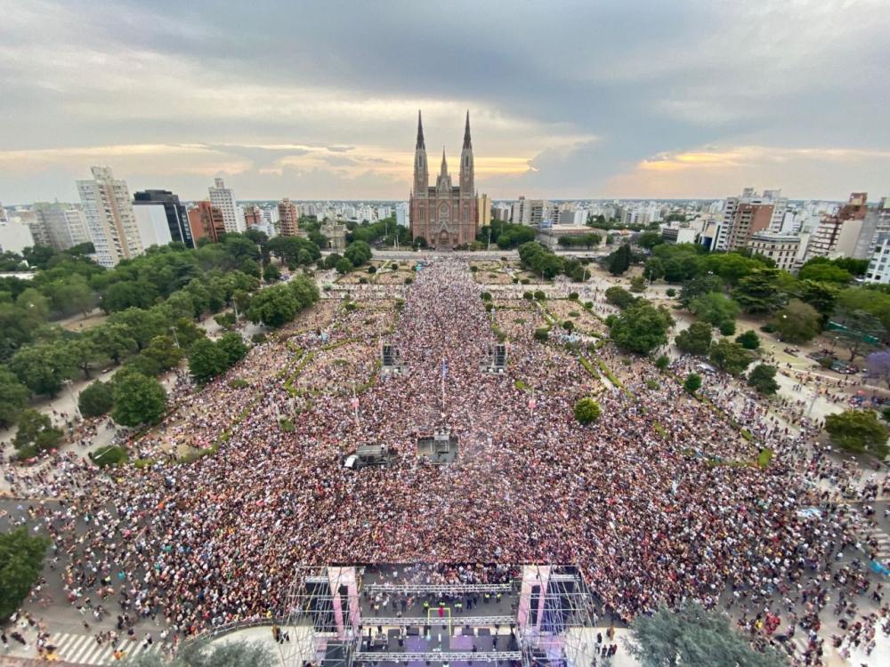 Así será el espectacular 142º aniversario de la capital bonaerense: shows, luces y más