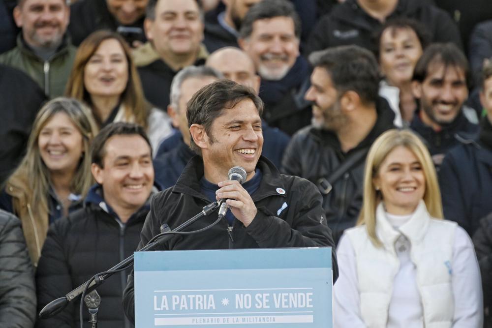 Qué dijo la Provincia ante el ataque de locura de La Cámpora por “las mesas de Axel”