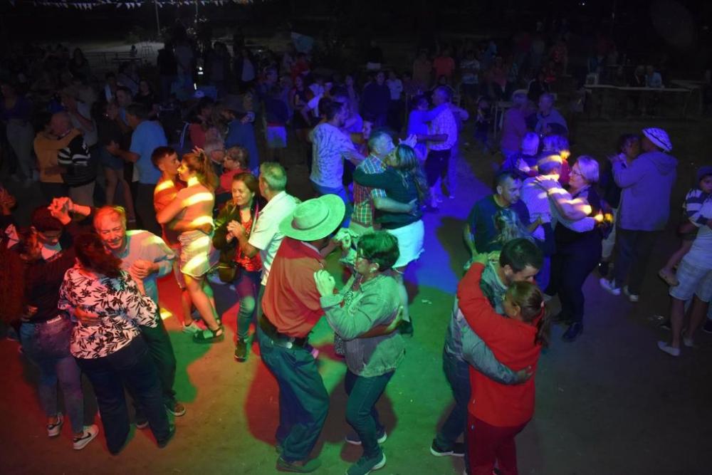 El carnaval rural ya brilla en los pagos de Roque Pérez: la agenda completa