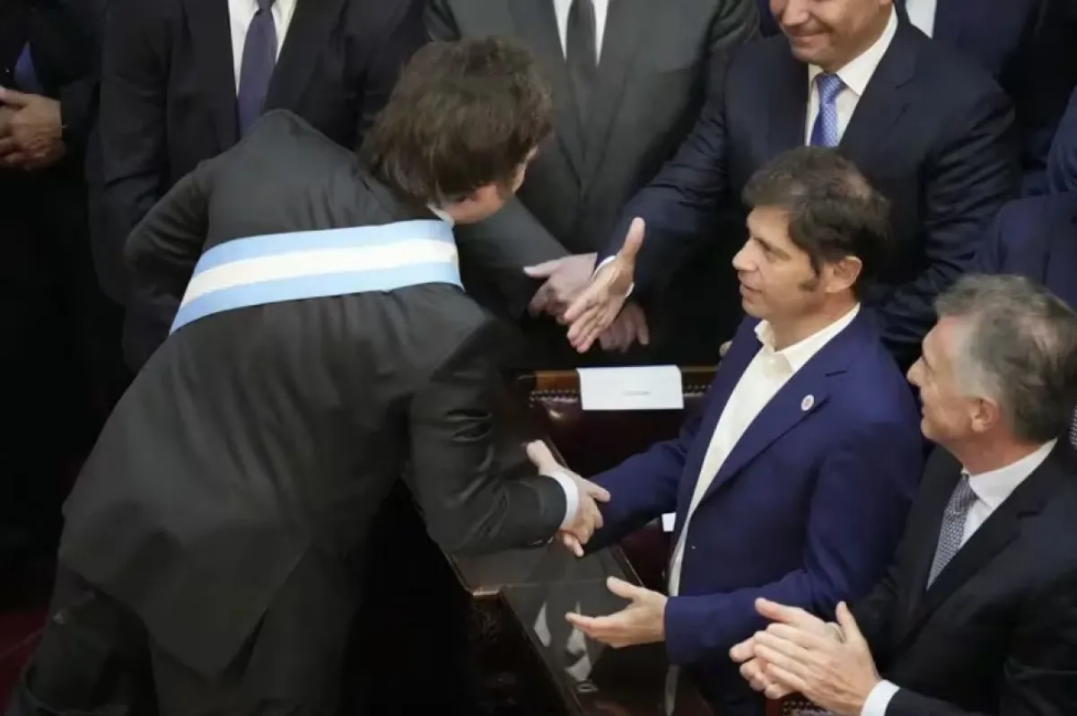 Milei le pidió a Kicillof que renuncie y dijo que quiere intervenir la Provincia