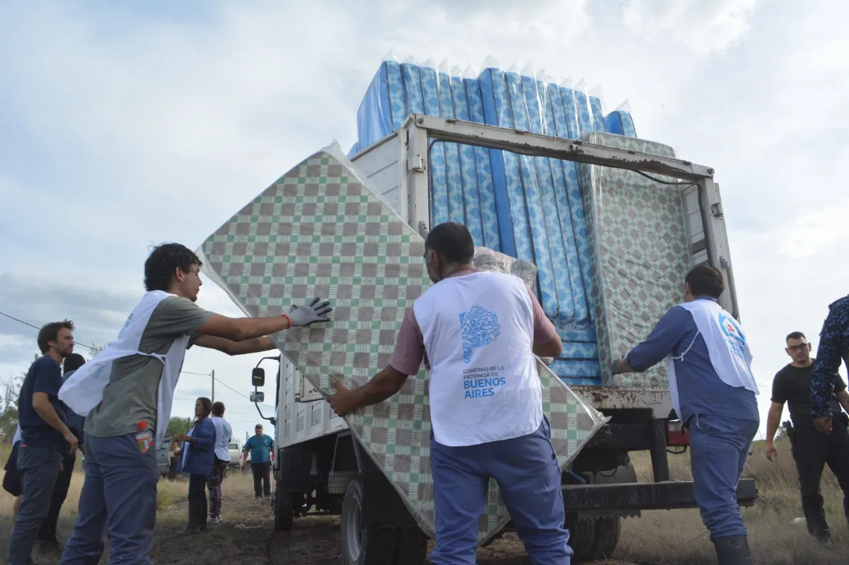 Bahía Blanca recibió el camión número 100 con asistencia enviada por la Provincia
