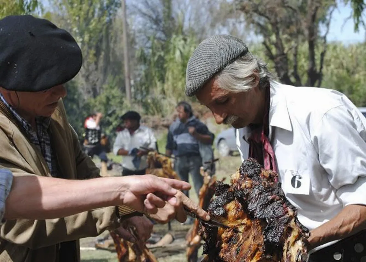Finde fiestero en la Provincia: asado pampeano, picada y cerveza, San Patricio y más