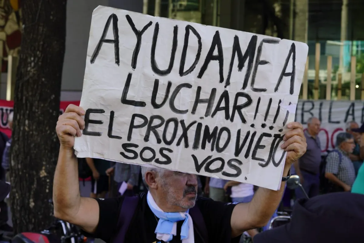 La marcha por los jubilados terminó con un brutal operativo represivo