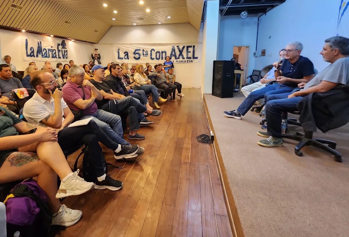 Dirigentes de la quinta sección reafirmaron “el apoyo incondicional” a Kicillof