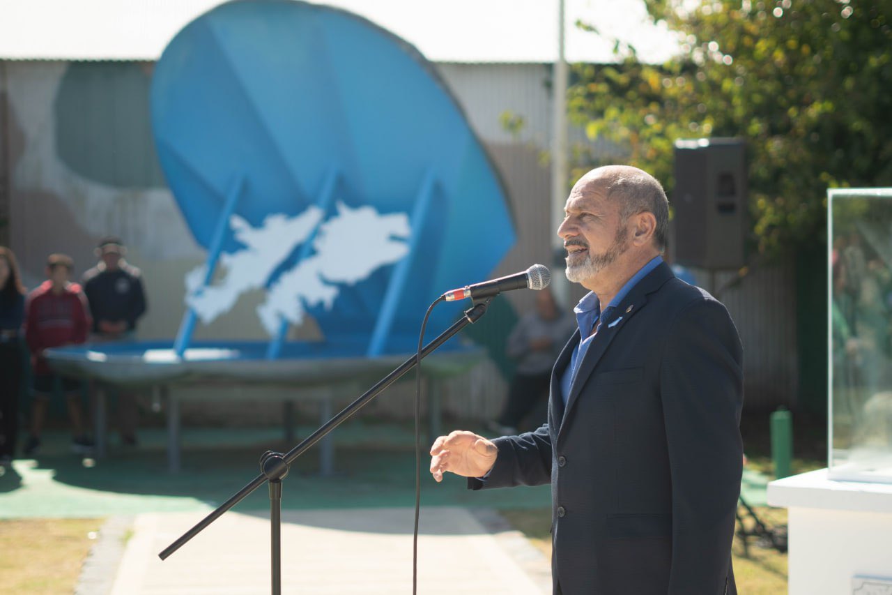 Mario Secco, de Ensenada.