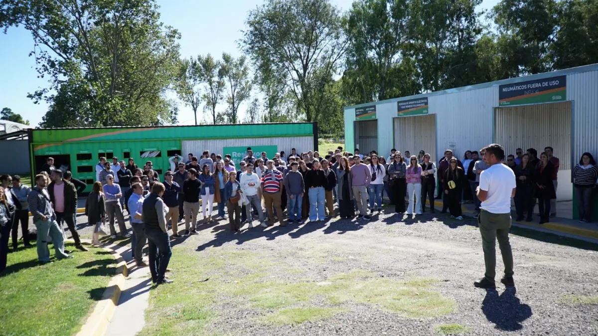 Más de 100 jóvenes Sub-40 de la UCR bonaerense se reunieron en Trenque Lauquen