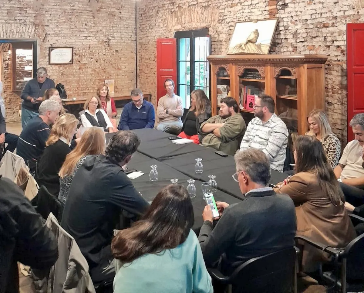 Insisten para que el Gobierno nacional traslade el feriado del 12 de octubre por su impacto en el turismo