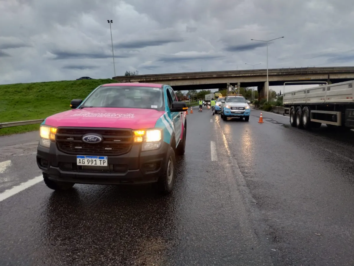 Provincia habilita algunas rutas y continúa la búsqueda de 3 personas desaparecidas