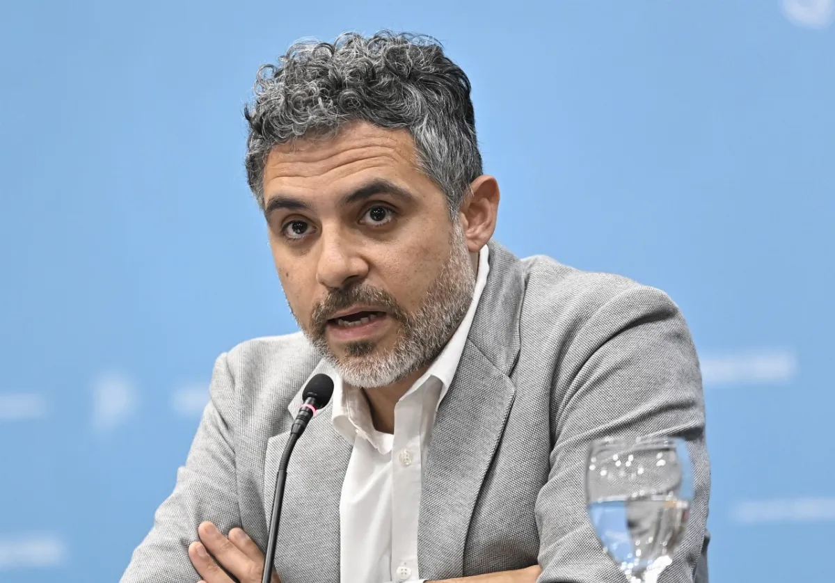 “El fallo que condena y proscribe a Cristina apunta a disciplinar, a castrar la imaginación política popular y desestimular la militancia”