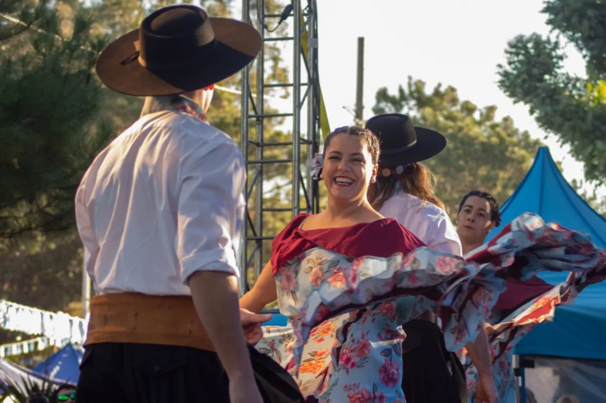 Así fue el primer día de La Criolla, la fiesta geselina de música, baile y tradiciones