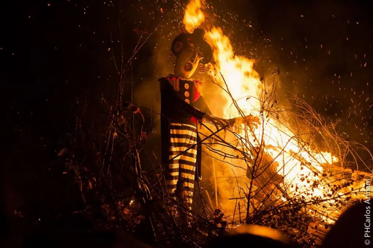 Llega una nueva edición de la Fogata de San Juan de Maschwitz: color, calor y arte