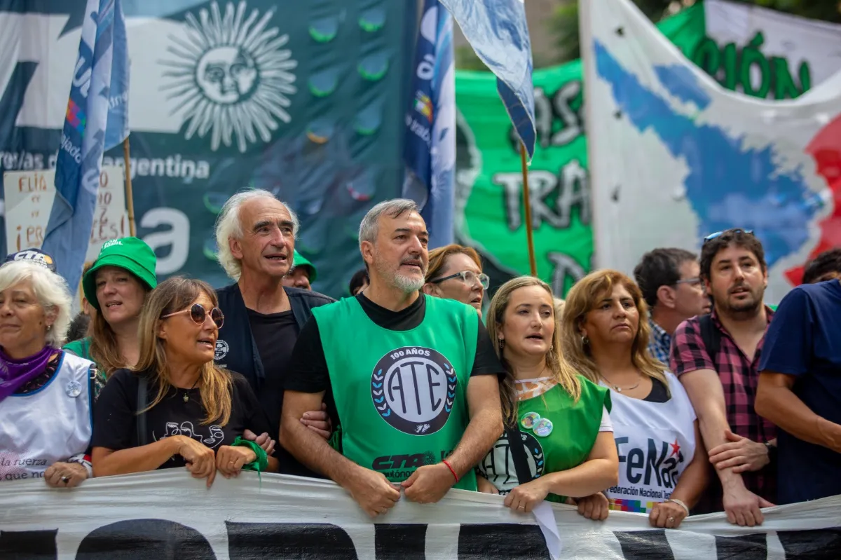 ATE definió un paro de 24 horas con movilización a Comodoro Py en respaldo a CFK