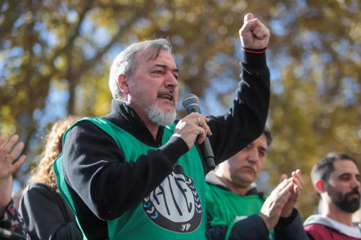 Día del Trabajador Estatal: ATE llama a no respetar “el decreto trucho del Gobierno”