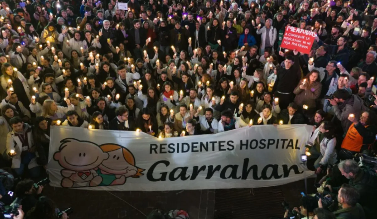 “El Garrahan no se apaga”: trabajadores encabezarán una nueva marcha con velas