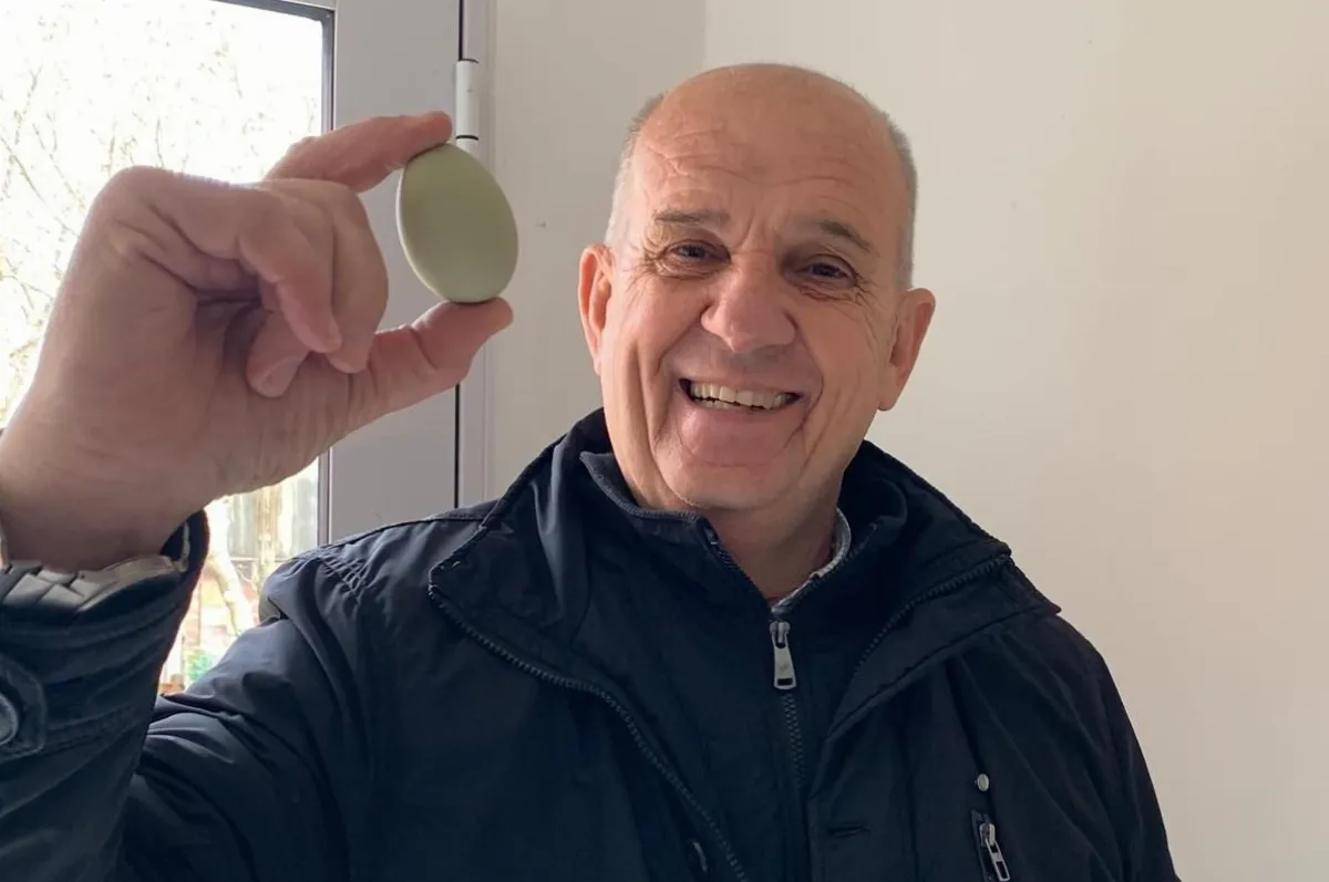 Cosa de mandinga: el intendente Zurro y la gallina de los huevos verdes