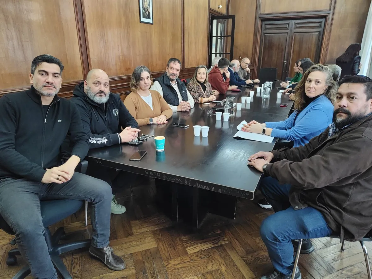 ATE rechazó el aumento del 7,5% semestral: “Es una oferta miserable”, señaló Aguiar