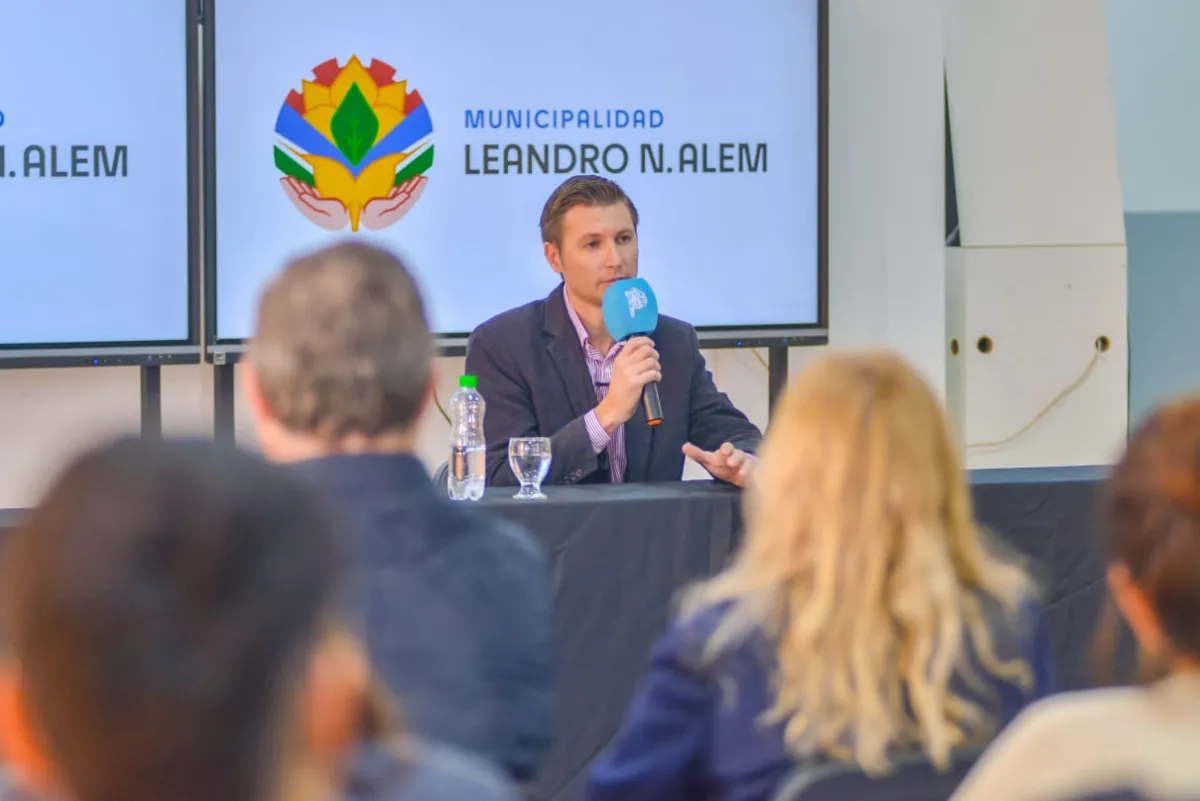 Trabajo y producción: el maní llega a los pagos de Alem, y se celebra a lo grande