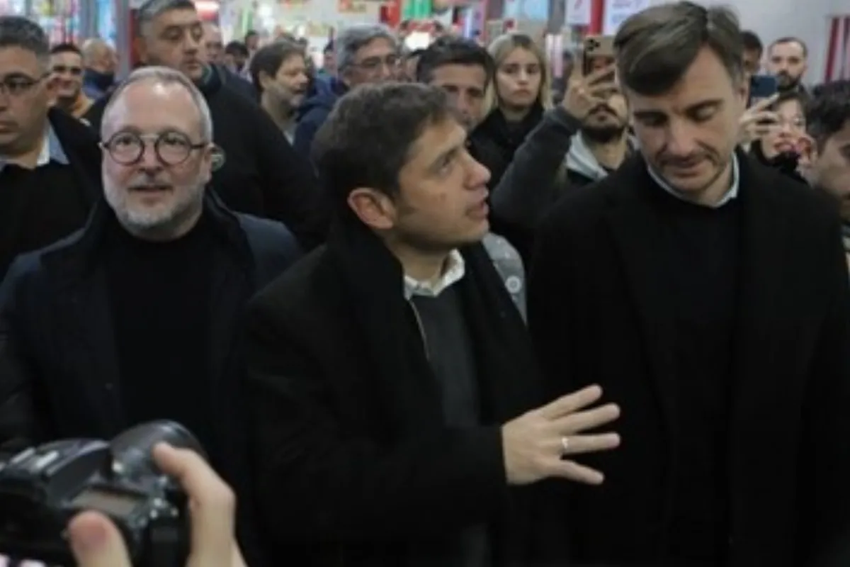 Kicillof visitará Morón luego de la interna entre Lucas Ghi y Martín Sabbatella