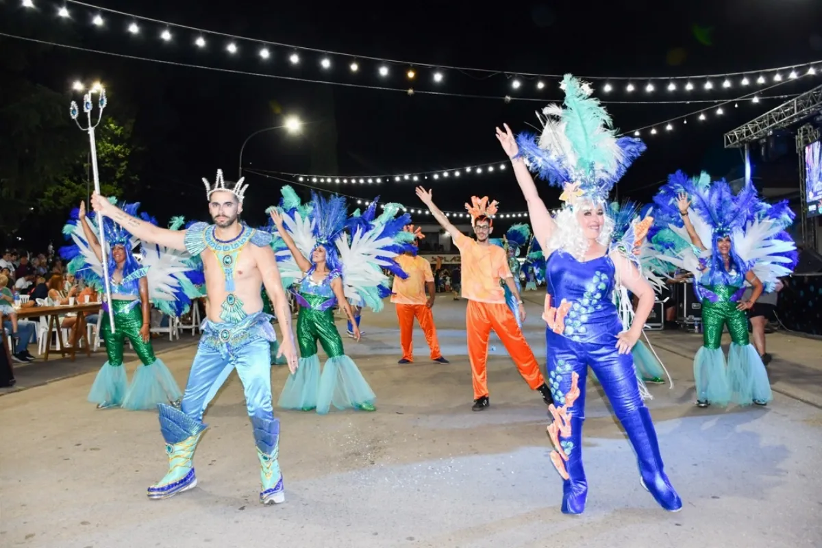 Intendente, chocho con su Carnaval: “Nos llena de alegría y esperamos que continúe”