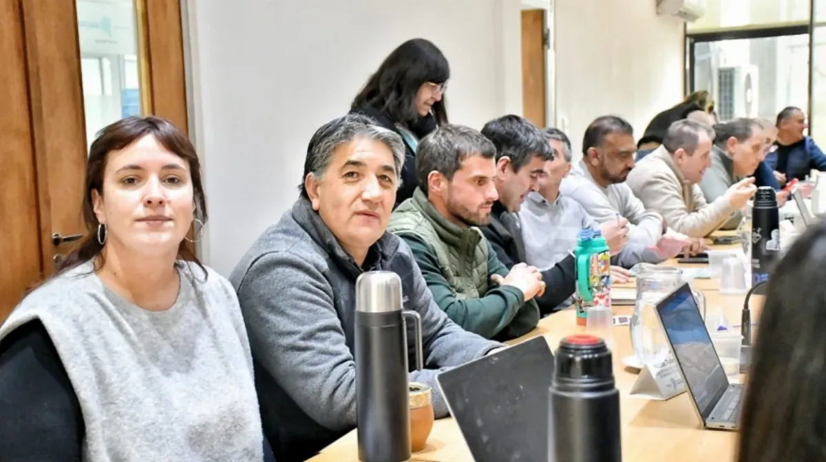 Luego del paro, los gremios retoman la negociación paritaria con la Provincia