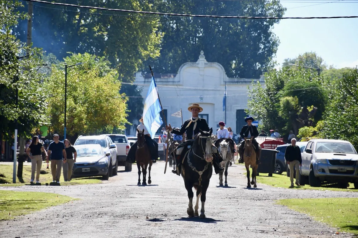 Fiesta aniversario de Ramón Biaus: cuando la inversión llega a los pueblos rurales