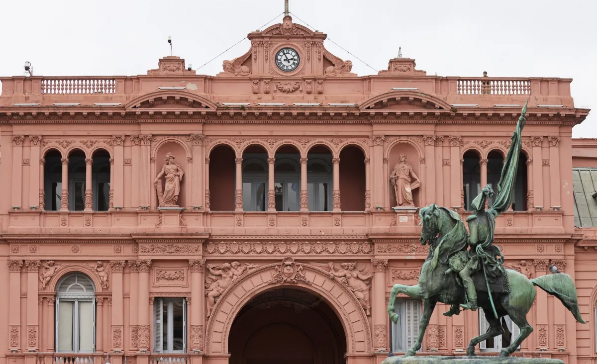 El gobierno prohibió el ingreso de la prensa acreditada a Casa Rosada