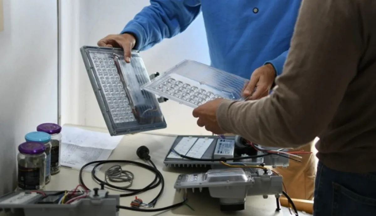 Magdalena busca reducir los costos del municipio con su propia fábrica de luminarias LED