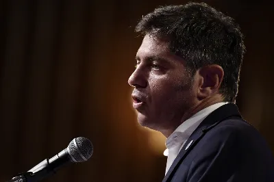 Kicillof lanzó su rama universitaria con palos a Milei y un llamado a la unidad interna